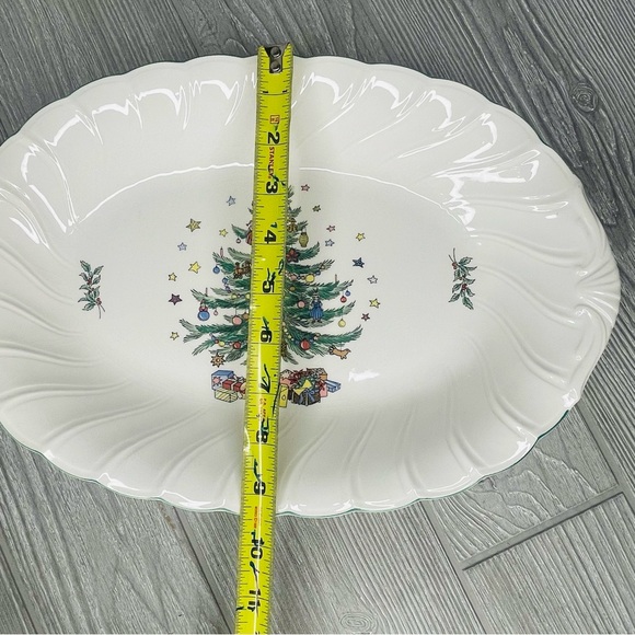 Vintage Nikko Happy Holidays Oval Platter 14" Christmas Tree plate collectable - Picture 4 of 7